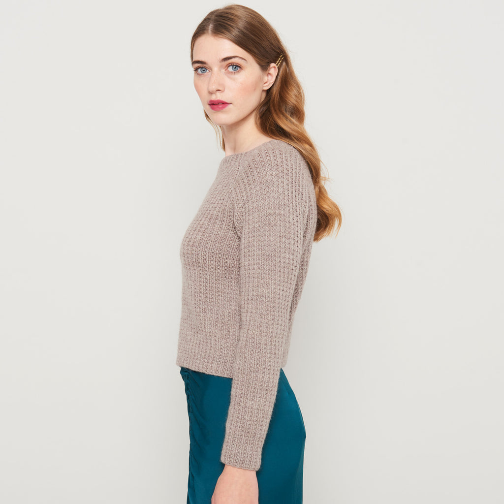 Sample Sale: Mykines Sweater